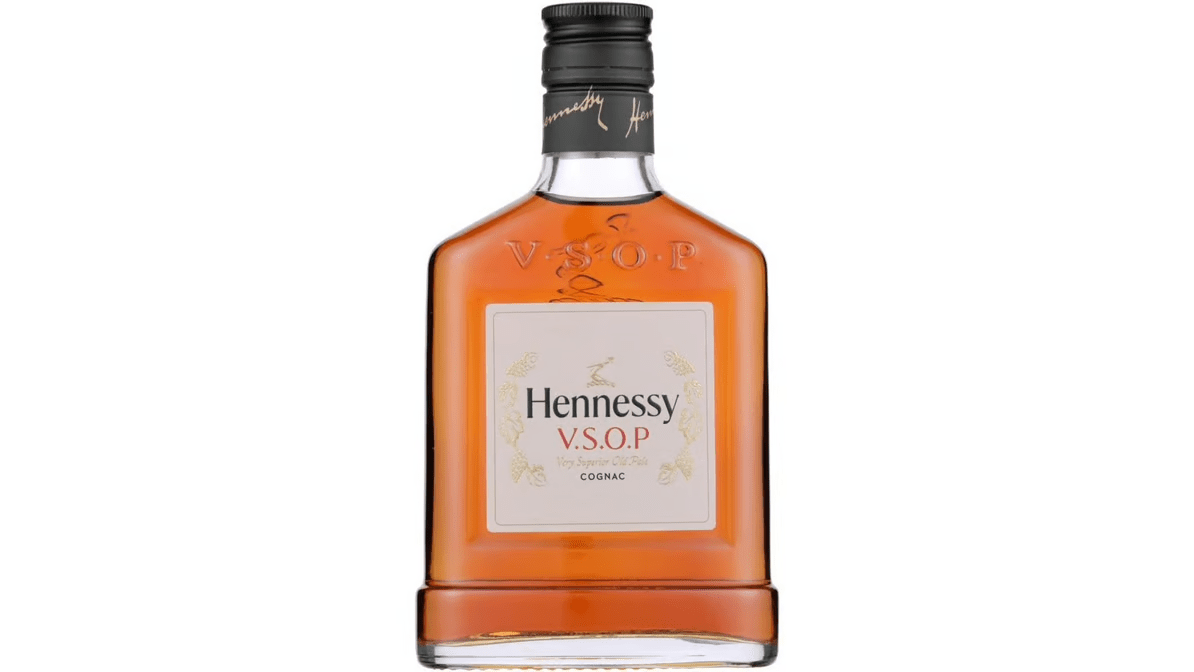 Hennessy V.S.O.P Cognac 200ml - Premium Quality Drink – Wine Hennessy V.S.O.P Cognac 200ml - Premium Quality Drink – Wine